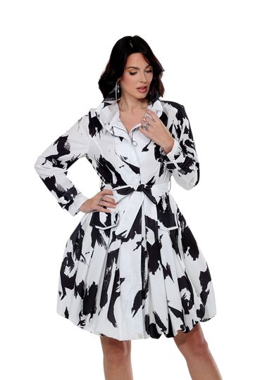 Love The Queen <br> (Fall/Holiday 2025) <br> LTQ17610 <br> <br> WHITE/BLACK <br> S M L XL 1X 2X<BR><BR>Dress
