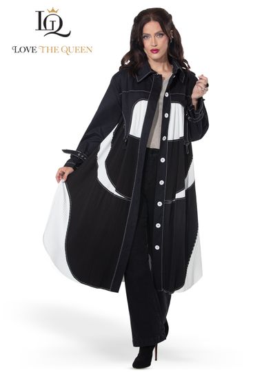 Love The Queen <br> (Fall/Holiday 2025) <br> LTQ17620 <br> <br> BLACK/WHITE <br> S M L XL 1X 2X<BR><BR>Coat