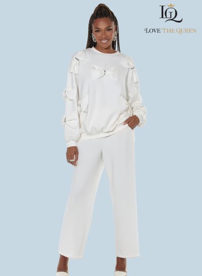 Love The Queen <br> (Fall/Holiday 2025) <br> LTQ17639 <br> <br> OFF-WHITE <br> S M L XL 1X 2X<BR><BR>2pc. Top & Pant Set