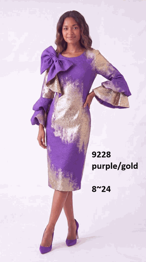 Lusso <br> (Fall/Winter 2026) <br> LU9228 <br><br>Purple/Gold <br> 8 10 12 14 16 18 20 22 24<br><br>Metallic print sheath dress w/ruffle sleeves & large bow