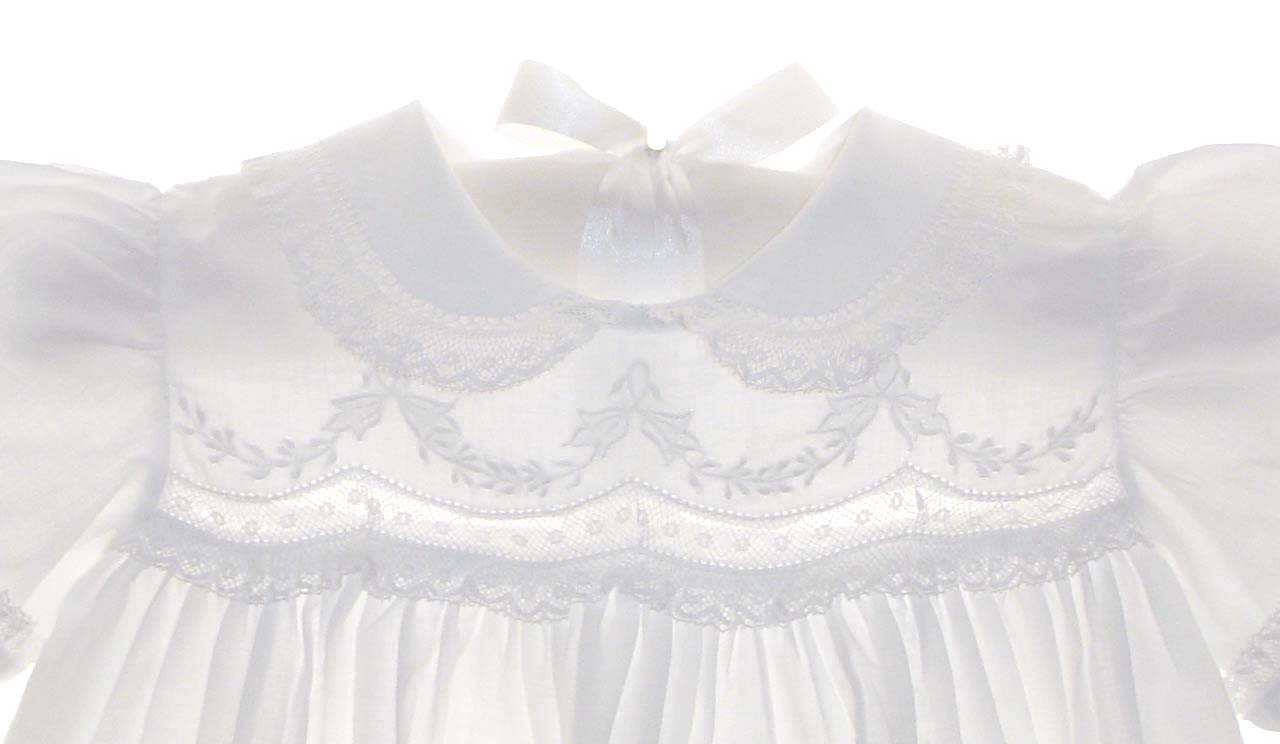 Feltman Brothers christening gown,Feltman christening gowns,Feltman Brother,Feltman,christening