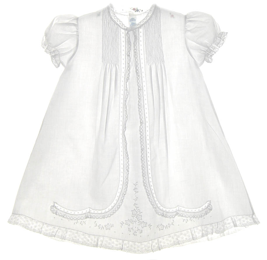 Feltman Brothers christening gown,Feltman christening gowns,Feltman Brother,Feltman,christening