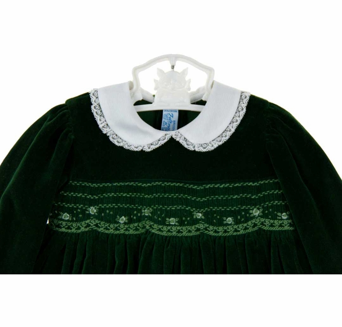 Feltman Brothers green velvet smocked baby dress,Feltman smocked baby dress,Feltman  dress for baby girl,green velvet smocked baby dress,green velvet dress for  baby girl,Feltman Christmas dress for baby girl,green velvet Christmas dress  for