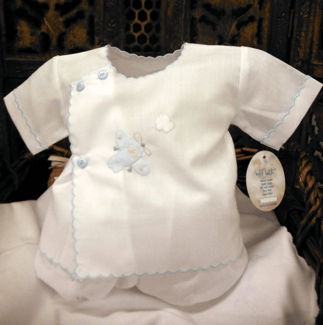 Will'Beth white batiste diaper set with airplane embroidery,white