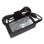 Toshiba PA2450U Power Adapter