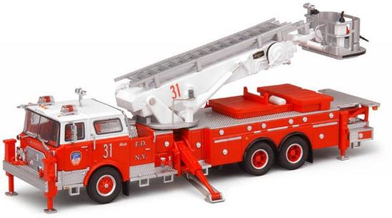Code 3 FDNY Mack CF Aerialscope Ladder 31 (12513)
