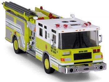 Code 3 Metro Dade Quantum Pumper - 30 (12760)