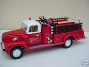 First Gear 1957 Int. R190/200 Pumper Texaco Star - Port Arthur Refinery 1/34th Scale #18-1742