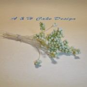 GreenTips & White Stem Bobble Stamens