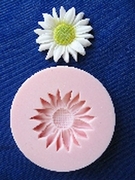NM 303 Single Daisy Mold by Sunflower Sugar Art USA