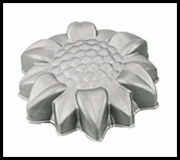 Petite Sunflower Cake Pan