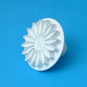 PME Medium Sunflower, Gebera and Daisy Veiner & Plunger Cutter
