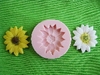 SM-132 Medium Daisy Mold by Sunflower Sugar Art USA
