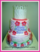 Yum Yum Cakes - pretty princess tiara birthday cake