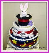 YumYumCakes magic theme bunny in the hat birthday cake