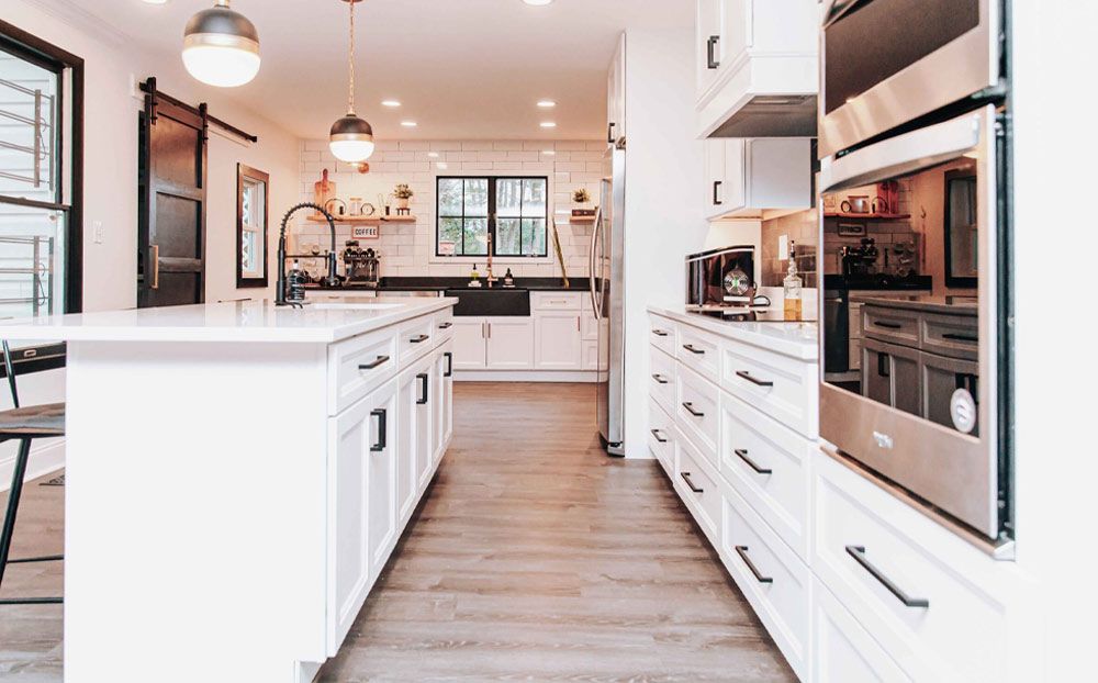 King Imperial White Kitchen