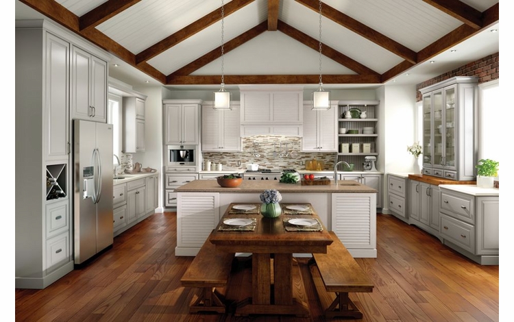 Medallion Bahamas and Brookhill Kitchen Cabinets