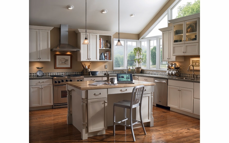 Shiloh Maple Kitchen Cabinets
