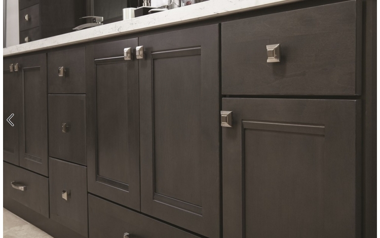 Urbandale Kitchen Cabinets