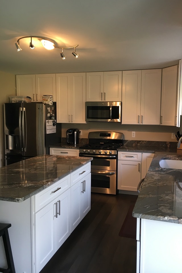 York White Paint Kitchen