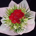 12 Red Roses Hand bouquet