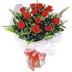 12 Red Roses Presentation Bouquet 8-3