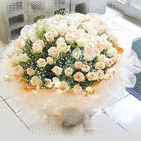  Roses bouquet