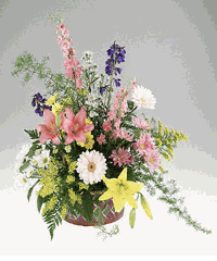 Basket design of mixed flower