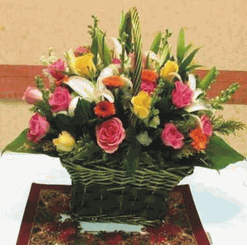 Birthday basket 02