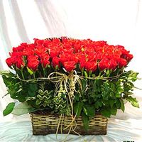 Christmas Red rose basket