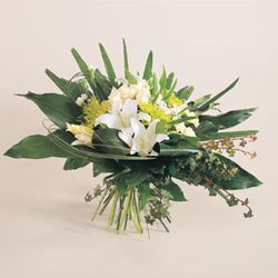 Elegant and striking white lilies,rose  and greenery 