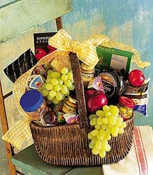 Gourmet Picnic Basket