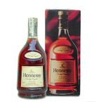 Hennessy V.S.O.P 25 Fl.oz (700 ml).