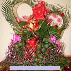 Ket rong phung Dragon fruits Arrangement Hoa Cuo'i