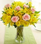 Light Pink Rose and Yellow  Bouquet 