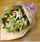 Lily and Roses bouquet