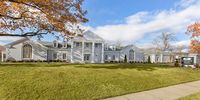 Vietnam Springfield, VA Florist Hoa Tuoi Nha Quang Demaine Funeral Home 