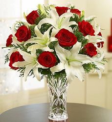Chrismas Red roses and white lilies Vase variety