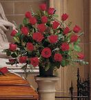  Red Roses Basket Hoa Hong ) Chia Buon 