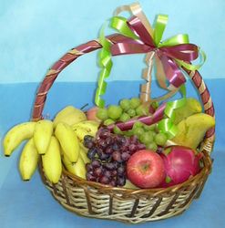 Seasonal Fruits Basket 