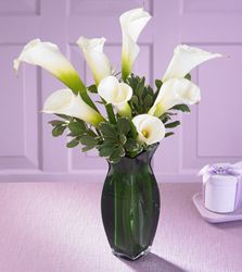 Sweeping Simplicity Bouquet 