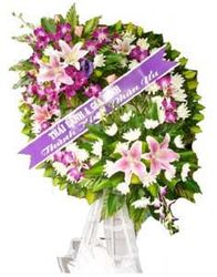 Sympathy lang hoa chia buon wreath 