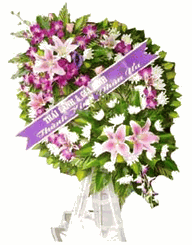 Sympathy lang hoa chia buon wreath 