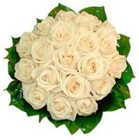 This bright 20 roses bouquet will make your day 