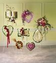 Vietnameses Funeral Heart Wreaths / hoa tim