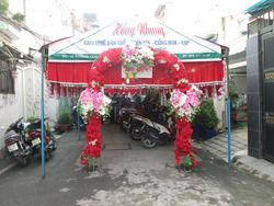 Wedding gate flower