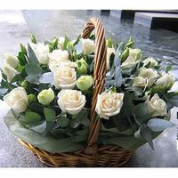 White rose basket