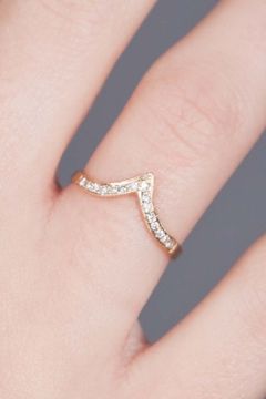14K Yellow Gold Pave White Diamond V Ring