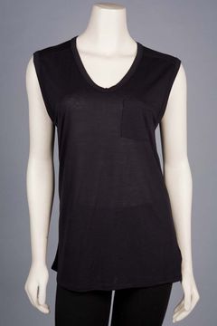 Black Classic Muscle Tee w/Pocket
