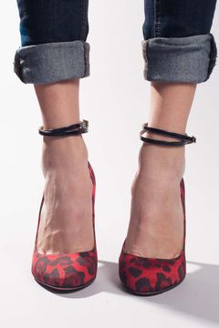 Daiquiri Red Leopard Pump w/Ankle Strap
